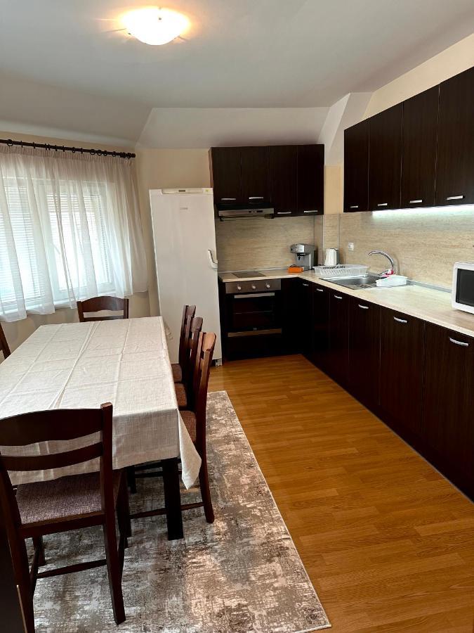 Apartment Veda 2 Велико-Тирново Екстер'єр фото